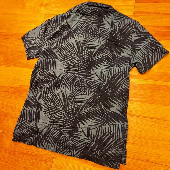 JCREW SHORT SLEEVE POLO - Picture 3 of 4